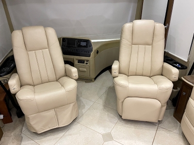 Villa  Avitar RV Captains Chair