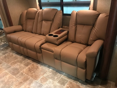 Lambright Dutchboy RV Theater Sofa