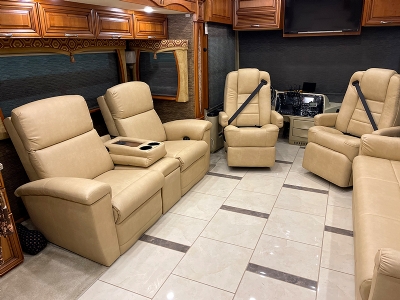 Villa Integrity Integrated RV Captains Chair