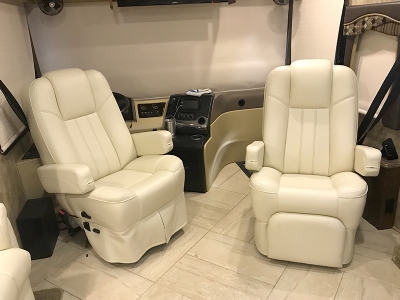 Villa  Avitar RV Captains Chair