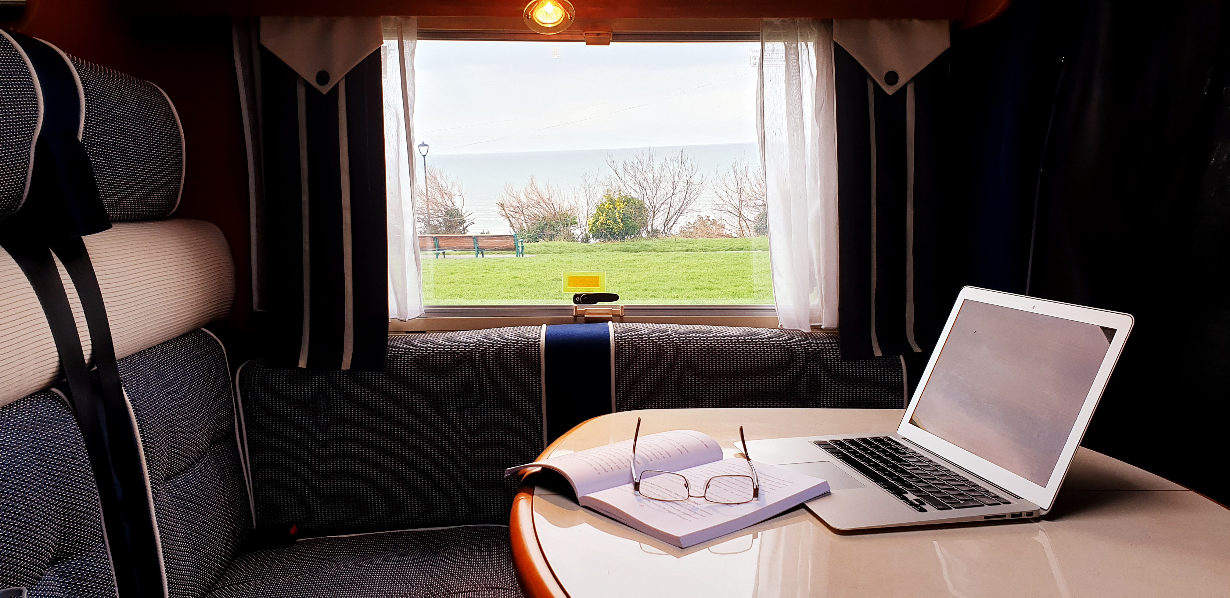 setting up your motorhome office - office with a view 