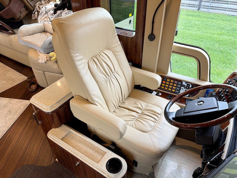 Benson Gas Captains Chair-zoom-