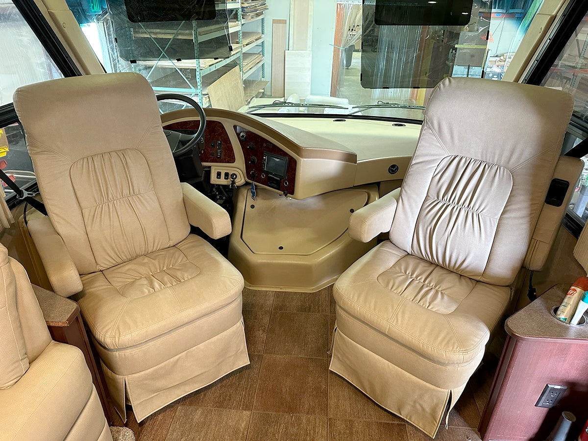 Benson Gas Captains Chair-zoom-2