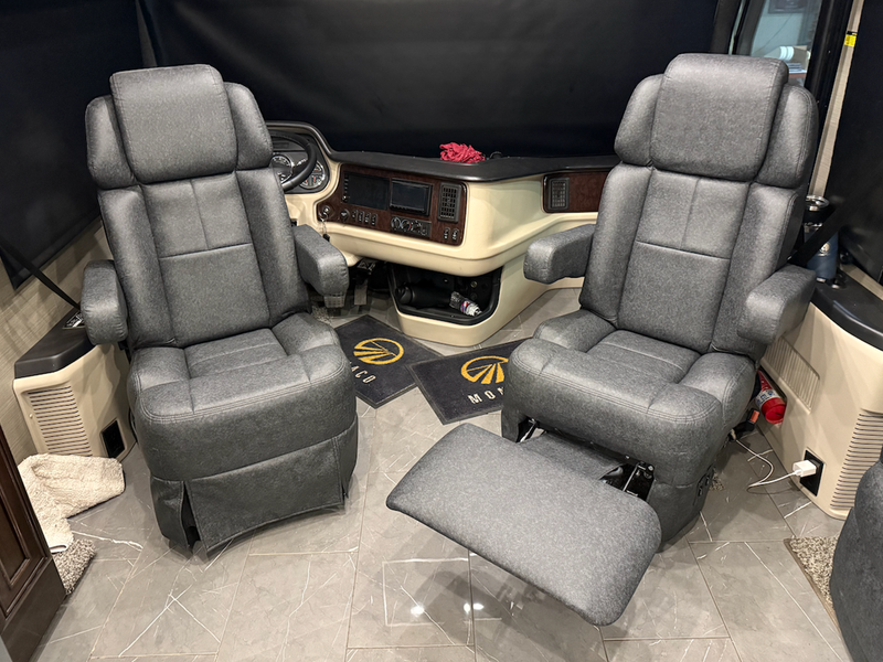 Contoura Captains Chair-zoom-