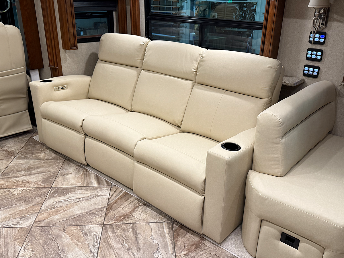 Lambright Venture RV Reclining Sofa-zoom-6