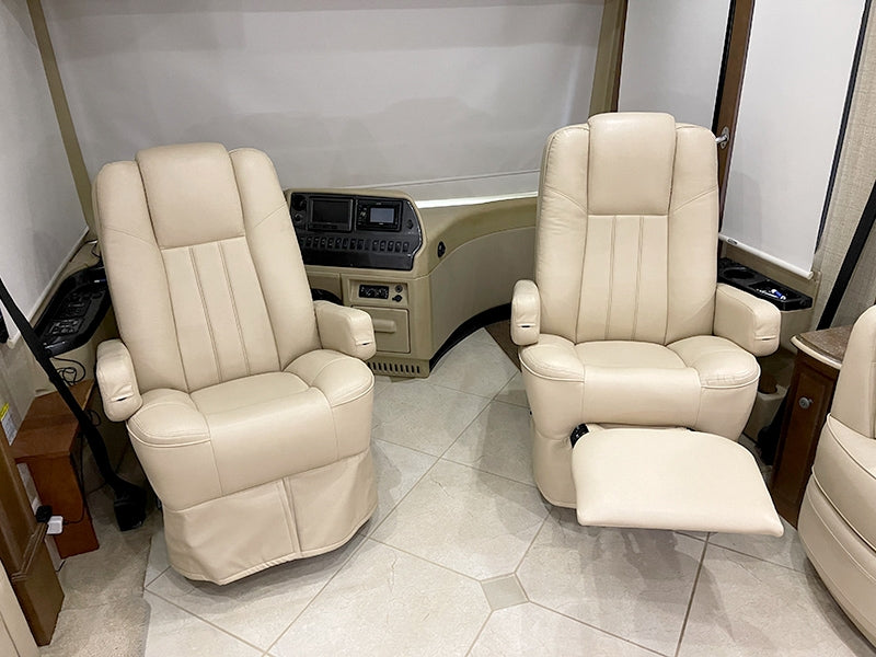 Villa  Avitar RV Captains Chair-zoom-
