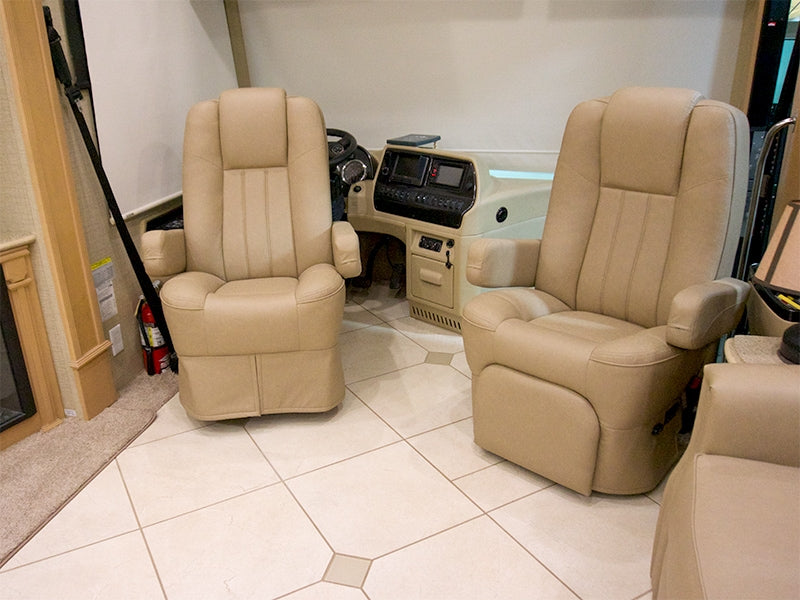 Villa  Avitar RV Captains Chair-zoom-
