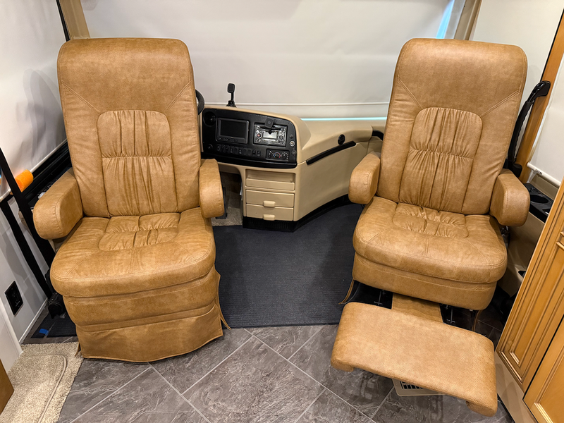 Benson Diesel Captains Chair-zoom-