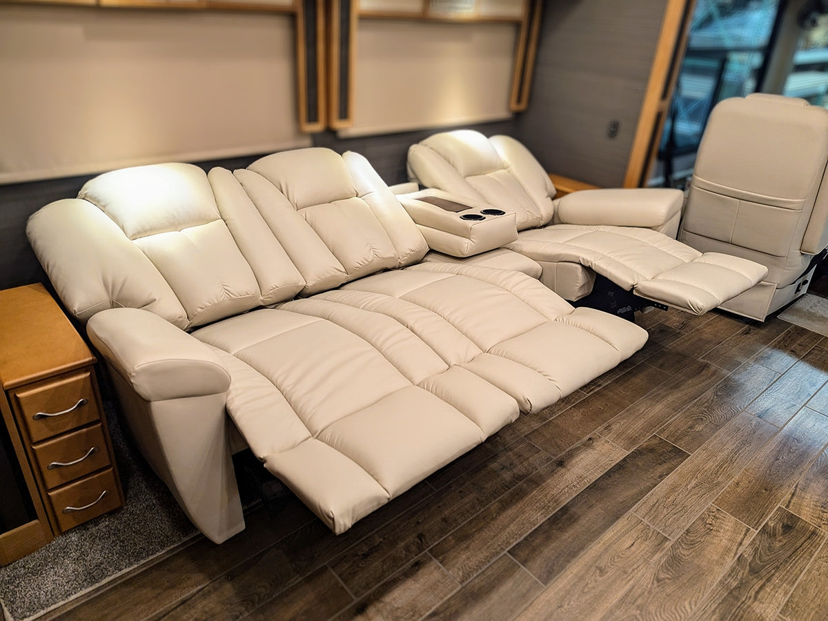Lambright Dutchboy RV Theater Sofa-6