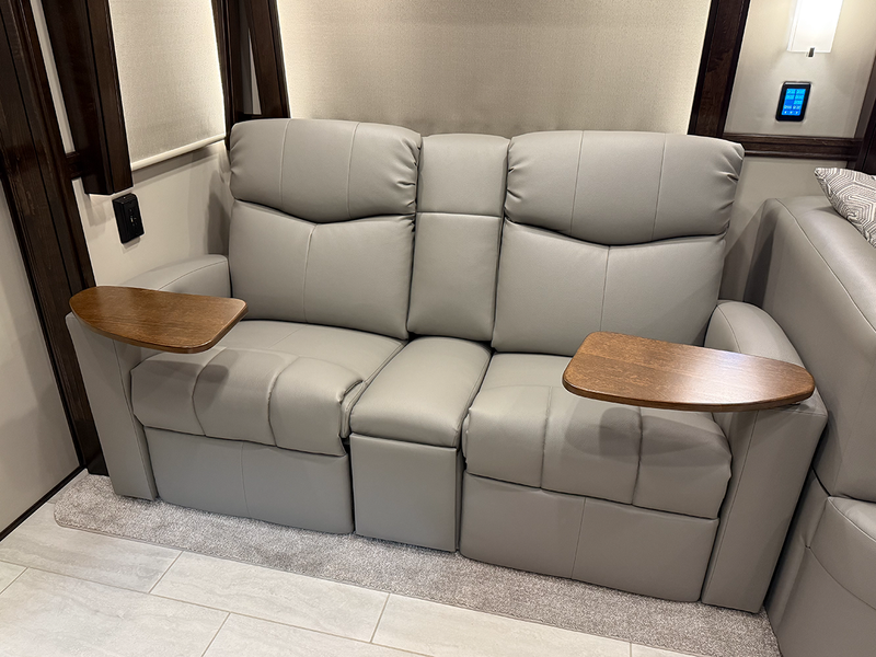 Lambright Encore RV Theater-zoom-