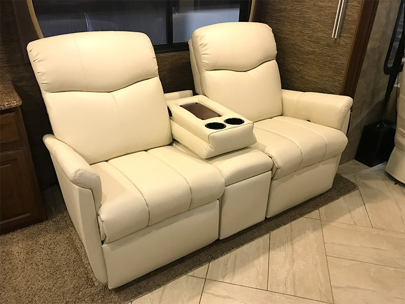 Lambright Luxe RV Theater-zoom-