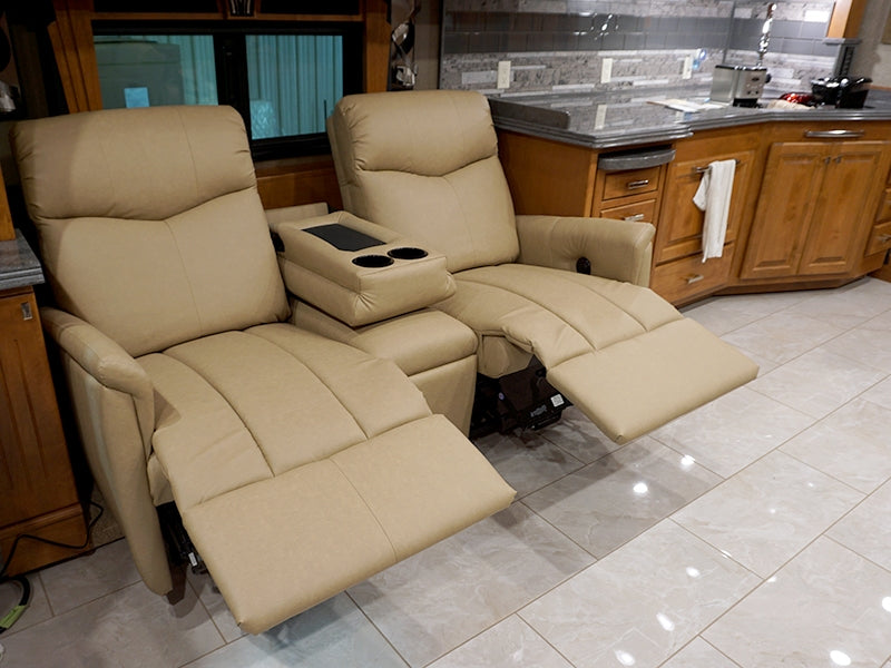 Lambright Luxe RV Theater-zoom-