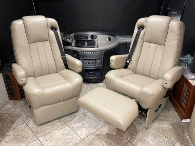 Villa Avitar Integrated Belt RV Captains Chair