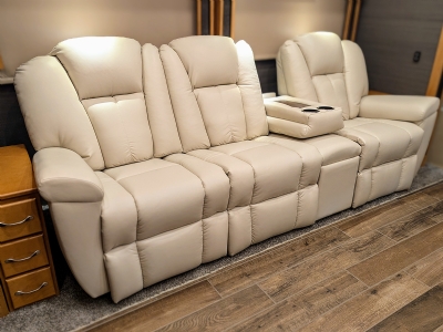 Lambright Dutchboy RV Theater Sofa