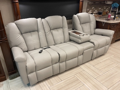 Lambright Dutchboy RV Theater Sofa