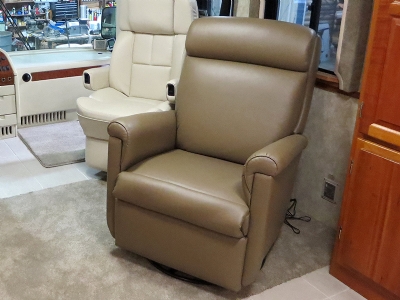 Lambright RV Harrison Recliner