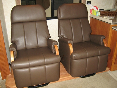 Lambright Lazy Relaxor RV Recliner